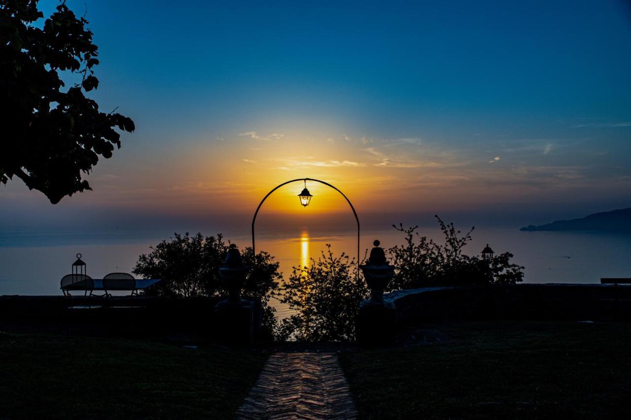 Olivenere Agriturismo Lavagna Bagian luar foto